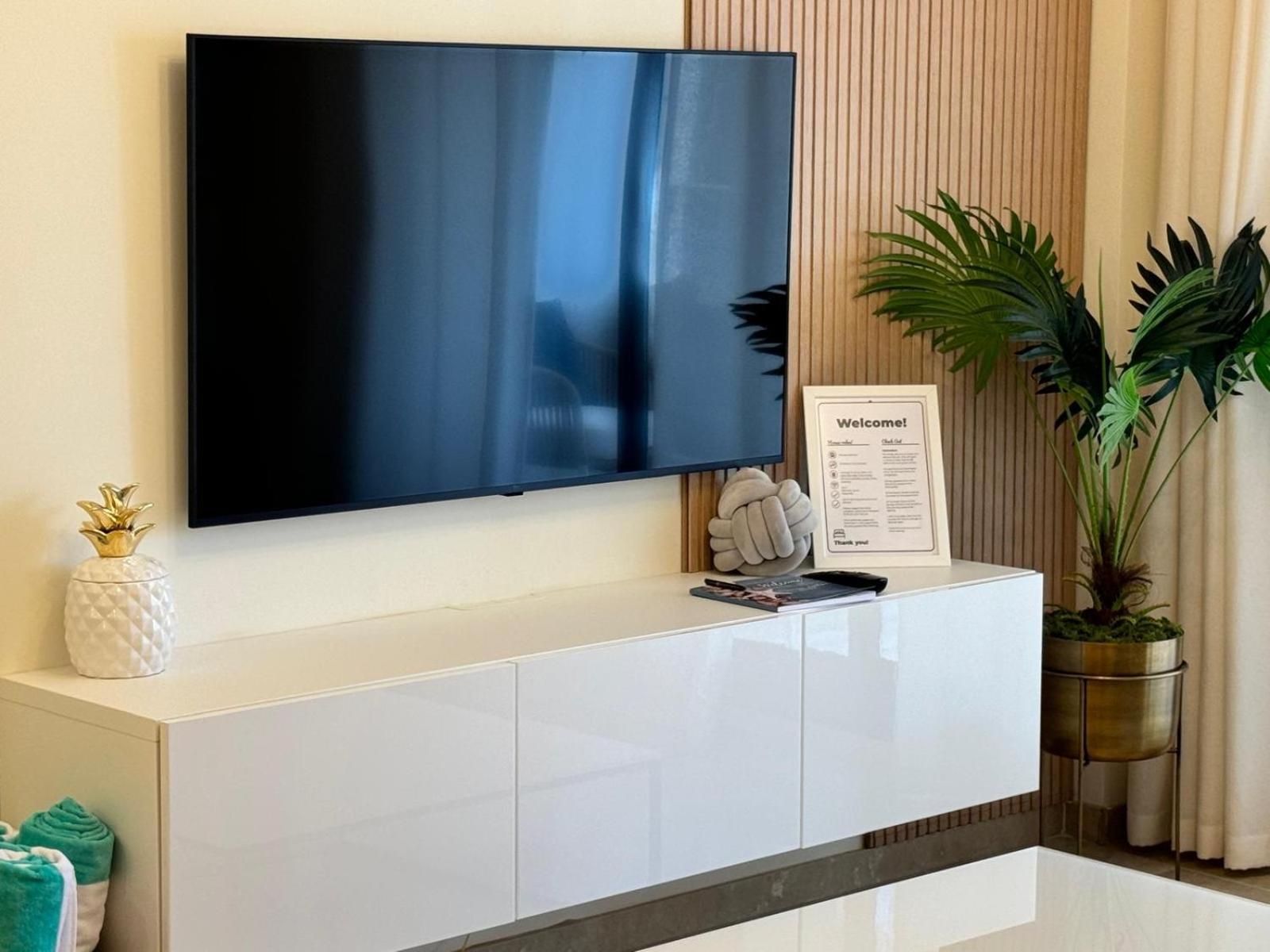 Puerto De La Duquesa Apartment Манилва Екстериор снимка