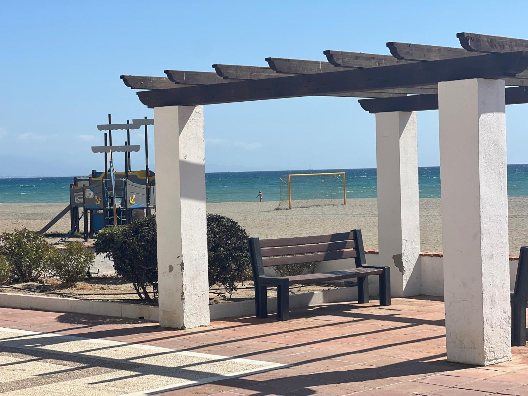 Puerto De La Duquesa Apartment Манилва Екстериор снимка